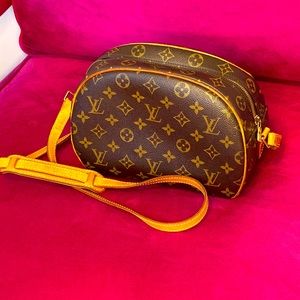 Louis Vuitton Signature Pattern Crossbody Bag